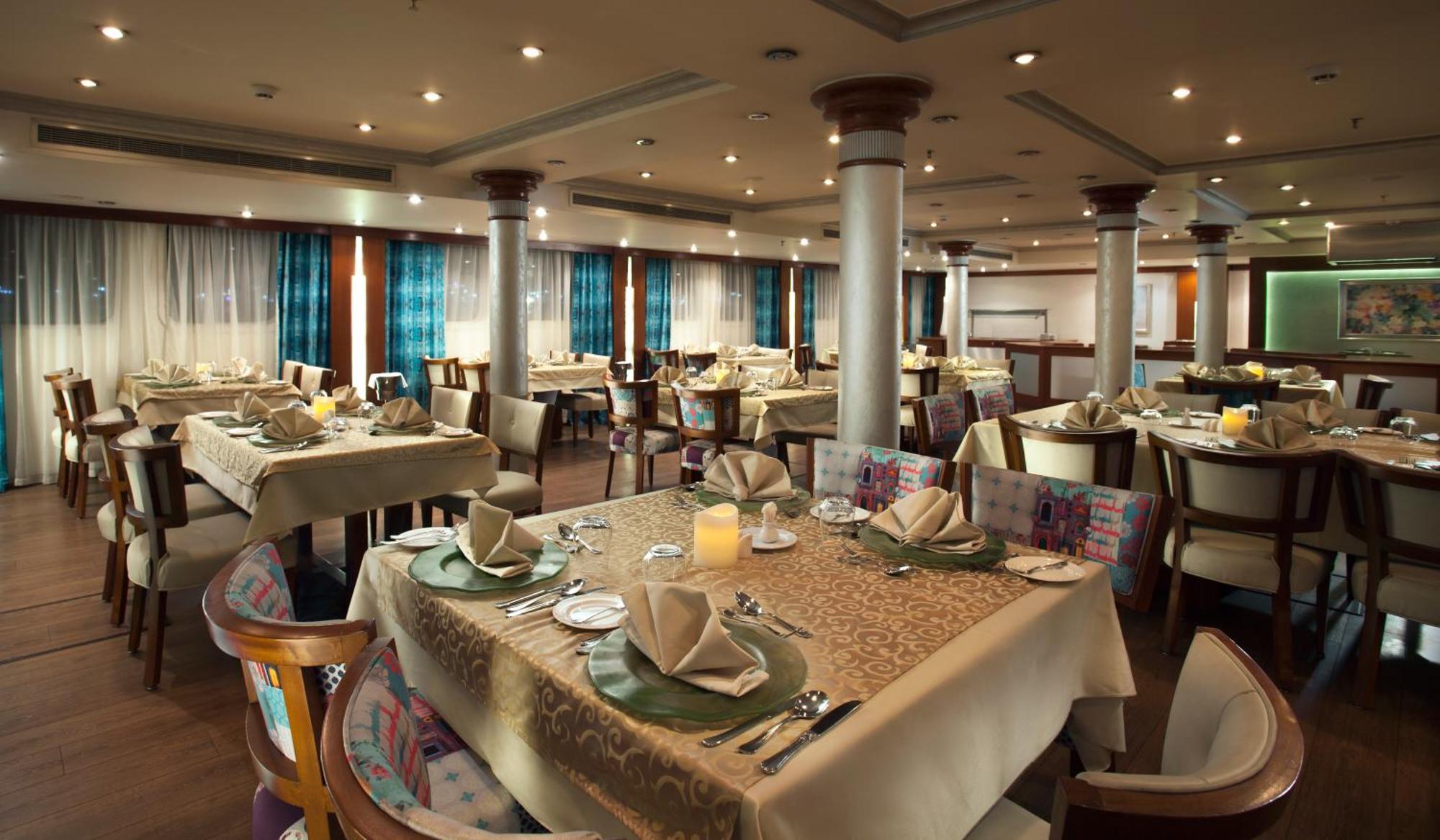Acamar Nile Cruise - Every Monday From Luxor For 04 & 07 Nights - Every Friday From Aswan For 03 & 07 Nights Exterior photo